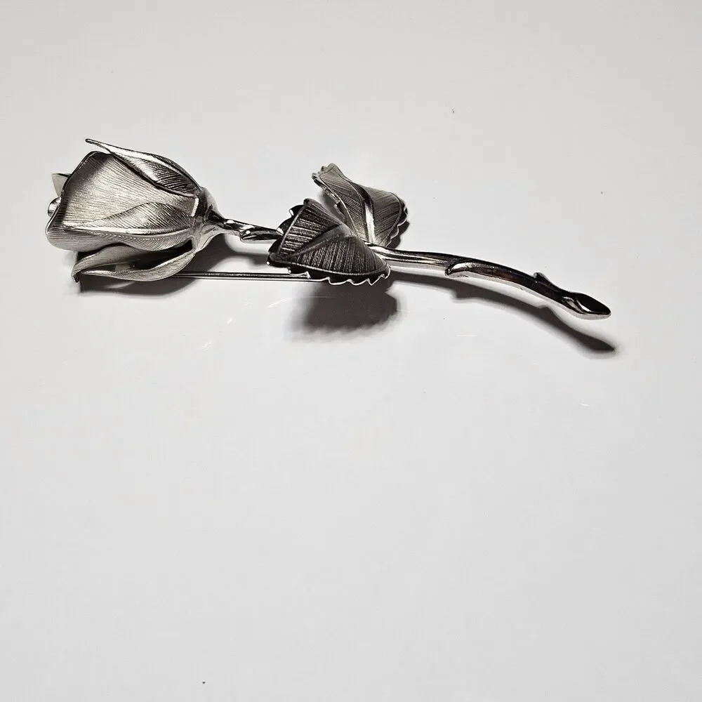 Vintage Signed Giovanni Silver Tone Figural Floral Textured Rose Brooch